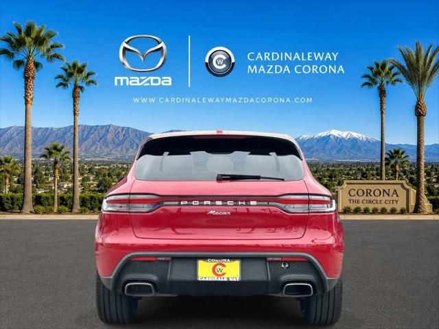 2023 Porsche Macan Macan