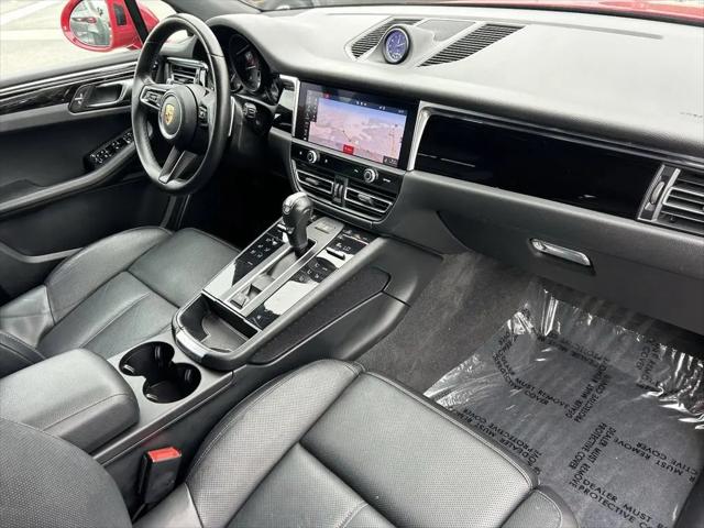 2023 Porsche Macan Macan