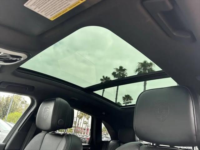 2023 Porsche Macan Macan