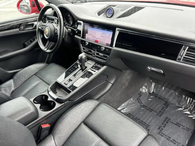 2023 Porsche Macan Macan