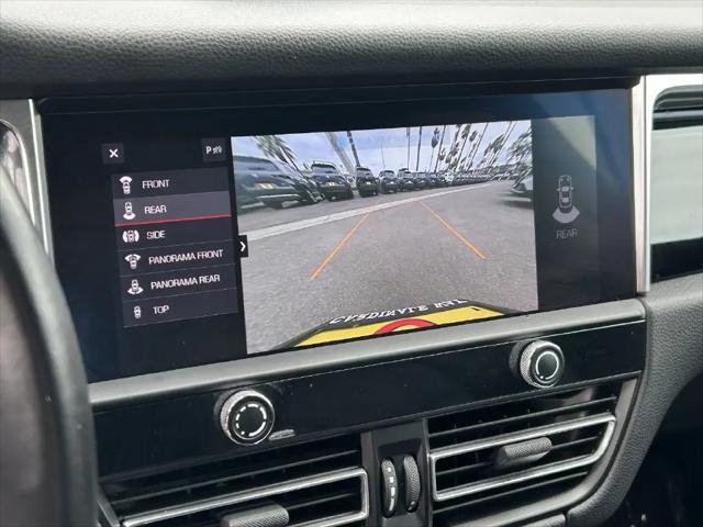 2023 Porsche Macan Macan