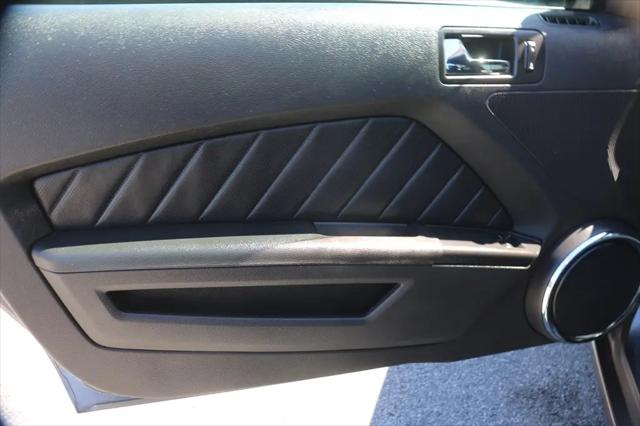 2014 Ford Mustang V6 Premium