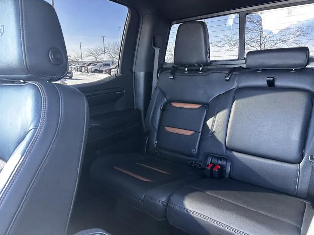 2024 GMC Sierra 1500 4WD Crew Cab Short Box AT4