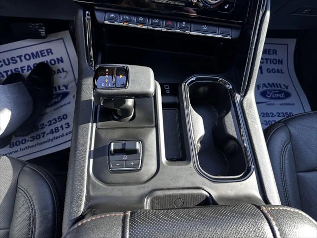 2024 GMC Sierra 1500 4WD Crew Cab Short Box AT4