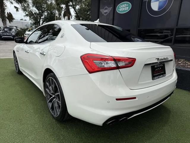 2019 Maserati Ghibli GranLusso