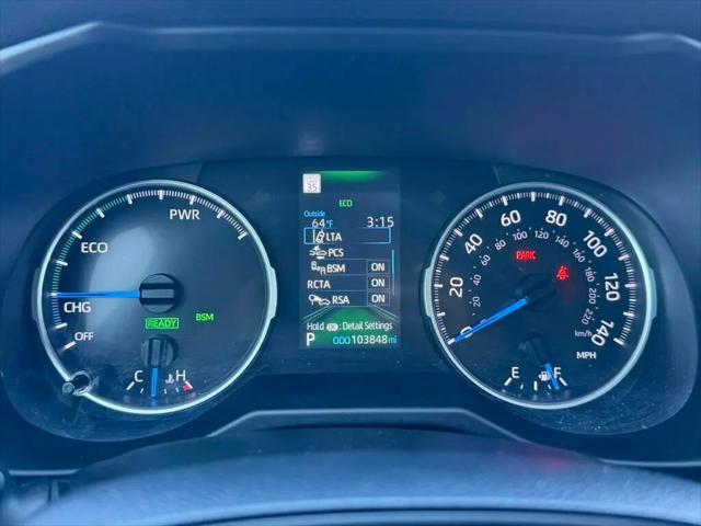 2022 Toyota RAV4 Hybrid XLE