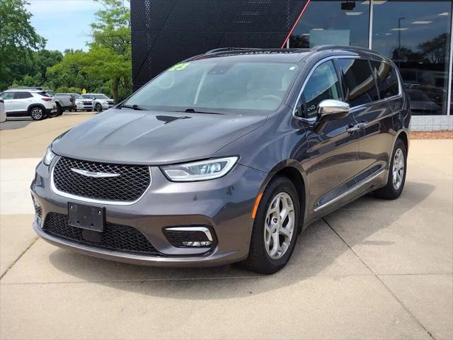 2023 Chrysler Pacifica Limited for sale in Grand Blanc, MI