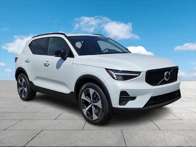 2026 Volvo XC40 Core, B5 AWD Gas mild hybrid, Dark for sale in Trevose, PA