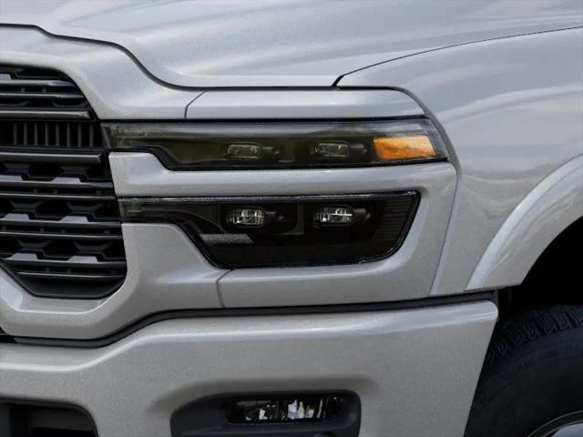 2026 Ram 3500 Limited Crew Cab 4x4 8' Box