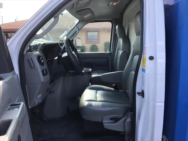 2023 Ford E-350 Cutaway Base