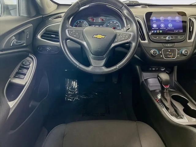 2022 Chevrolet Malibu FWD RS