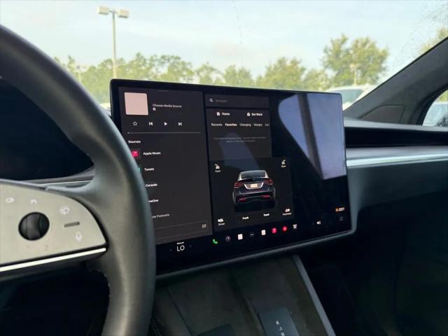 2024 Tesla Model X Long Range