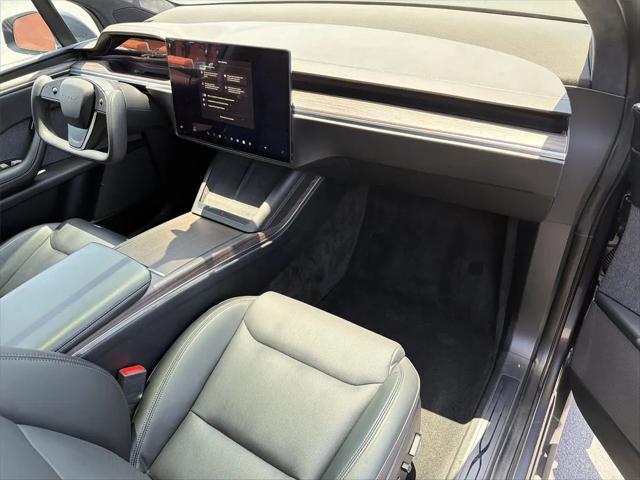 2022 Tesla Model X Dual Motor All-Wheel Drive