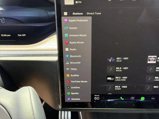 2022 Tesla Model X Dual Motor All-Wheel Drive