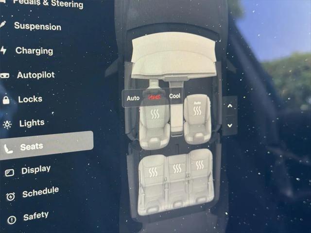 2022 Tesla Model X Dual Motor All-Wheel Drive