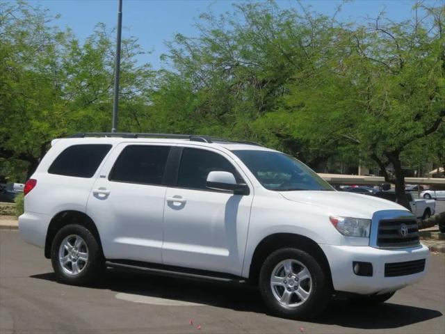 2016 Toyota Sequoia SR5 5.7L V8