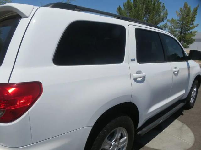 2016 Toyota Sequoia SR5 5.7L V8