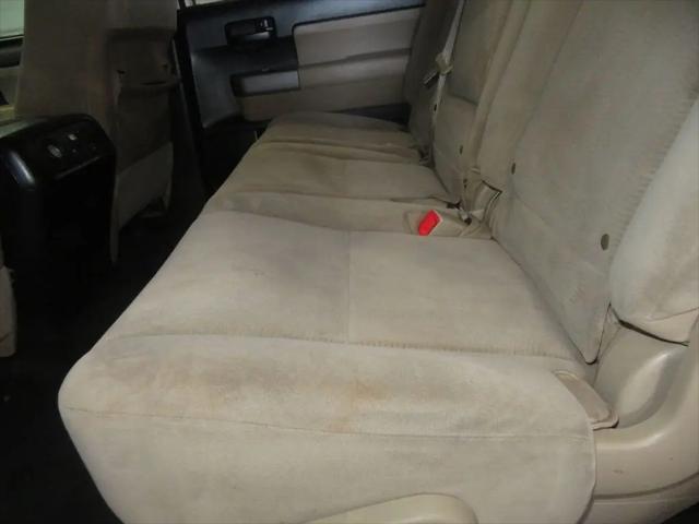 2016 Toyota Sequoia SR5 5.7L V8