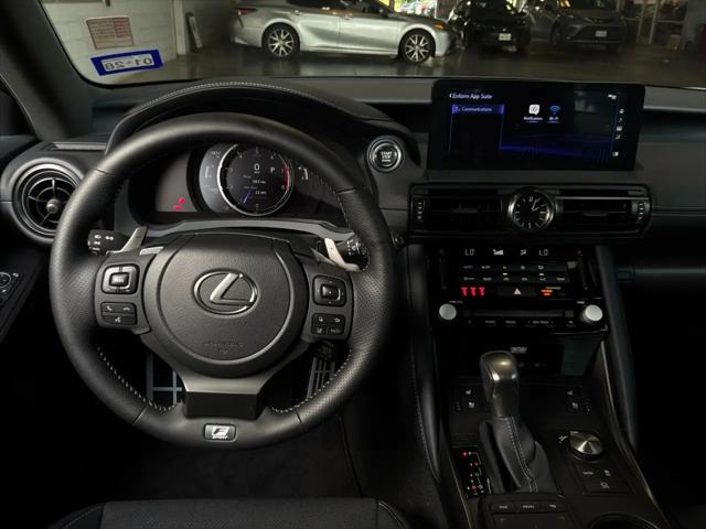 2025 Lexus IS 350 F SPORT