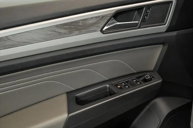 2023 Volkswagen Atlas Cross Sport 2.0T SE