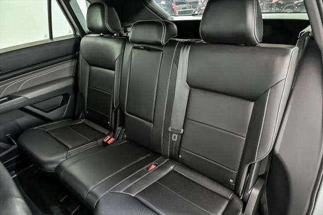 2023 Volkswagen Atlas Cross Sport 2.0T SE