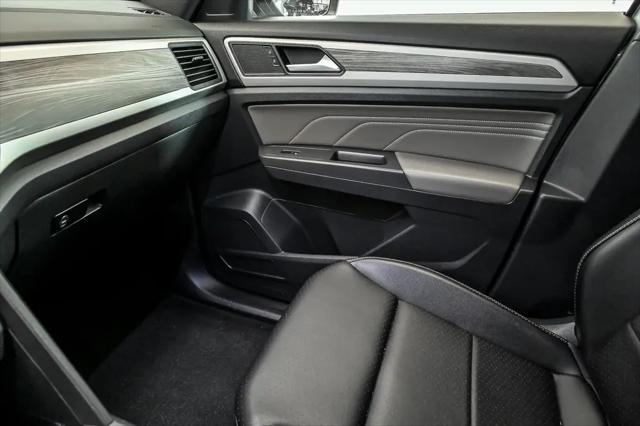 2023 Volkswagen Atlas Cross Sport 2.0T SE