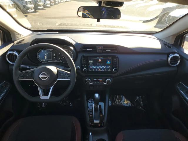 2025 Nissan Versa 1.6 SR