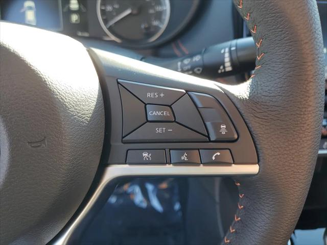 2025 Nissan Versa 1.6 SR