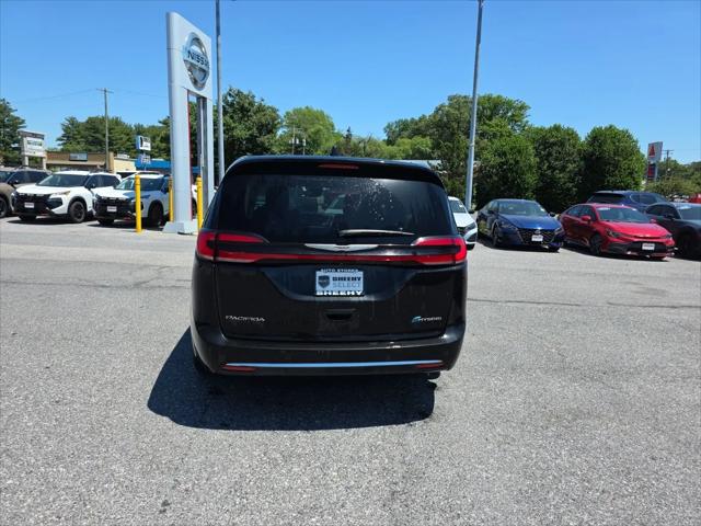2023 Chrysler Pacifica Hybrid Limited