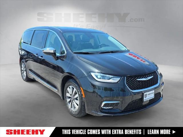 2023 Chrysler Pacifica Hybrid Limited for sale in Glen Burnie, MD