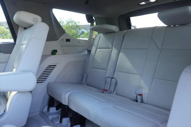2025 Cadillac Escalade Sport Platinum