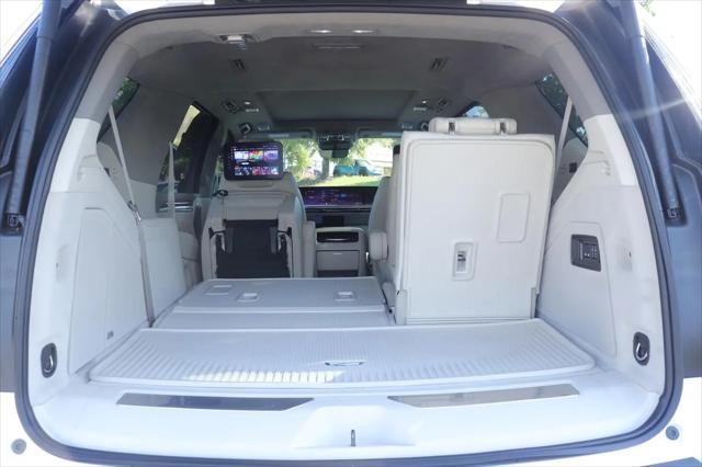 2025 Cadillac Escalade Sport Platinum