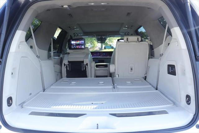 2025 Cadillac Escalade Sport Platinum
