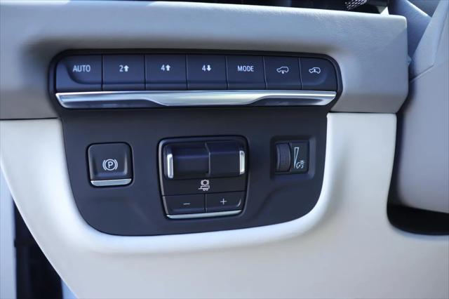 2025 Cadillac Escalade Sport Platinum