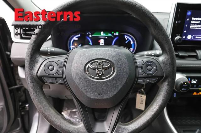 2023 Toyota RAV4 Hybrid LE