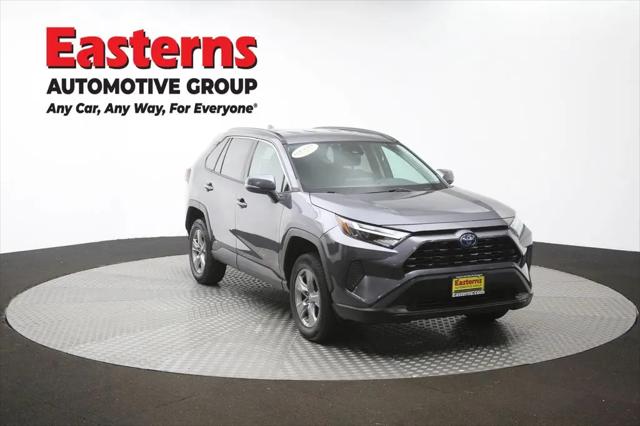 2023 Toyota RAV4 Hybrid LE