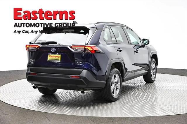 2022 Toyota RAV4 Hybrid XLE