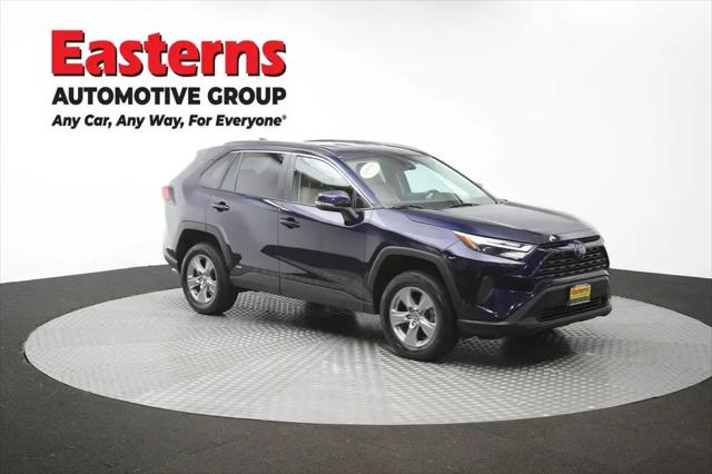 2022 Toyota RAV4 Hybrid XLE