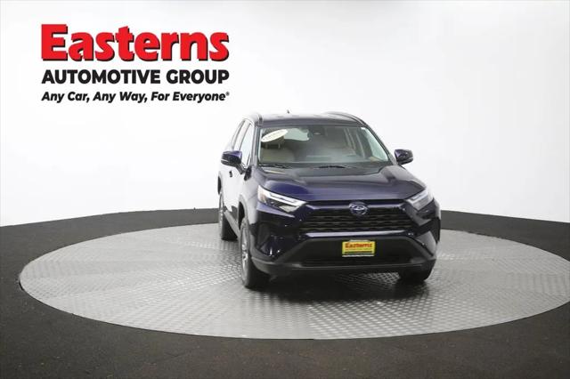 2022 Toyota RAV4 Hybrid XLE