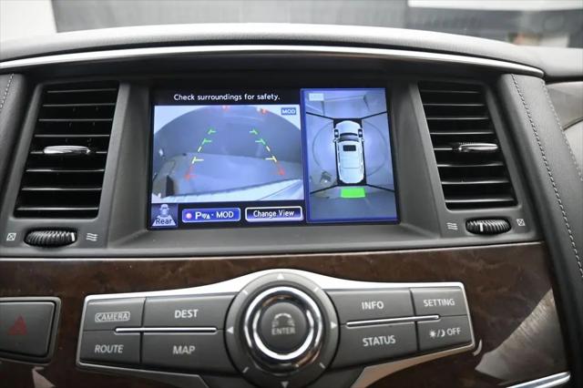 2017 INFINITI QX80 Signature Edition
