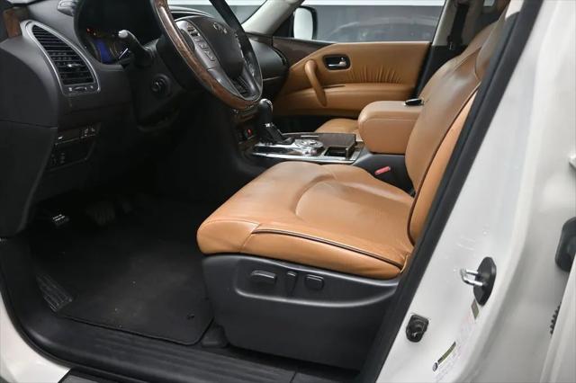 2017 INFINITI QX80 Signature Edition