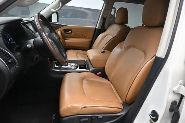 2017 INFINITI QX80 Signature Edition