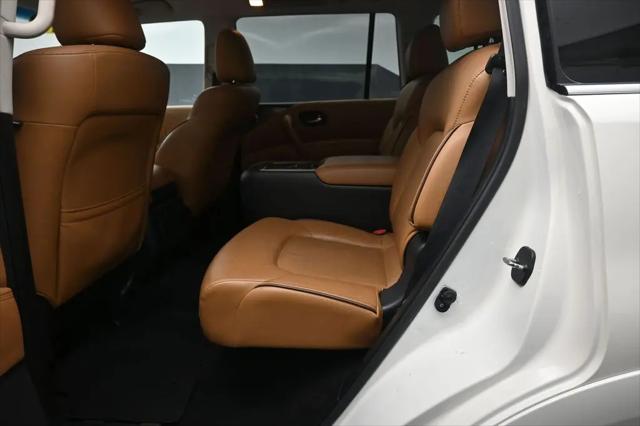 2017 INFINITI QX80 Signature Edition