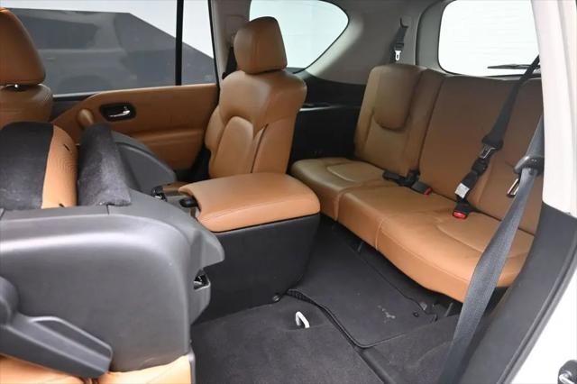 2017 INFINITI QX80 Signature Edition