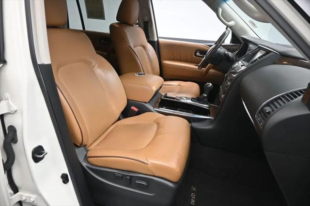 2017 INFINITI QX80 Signature Edition