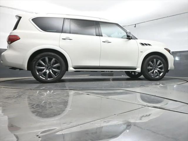 2017 INFINITI QX80 Signature Edition