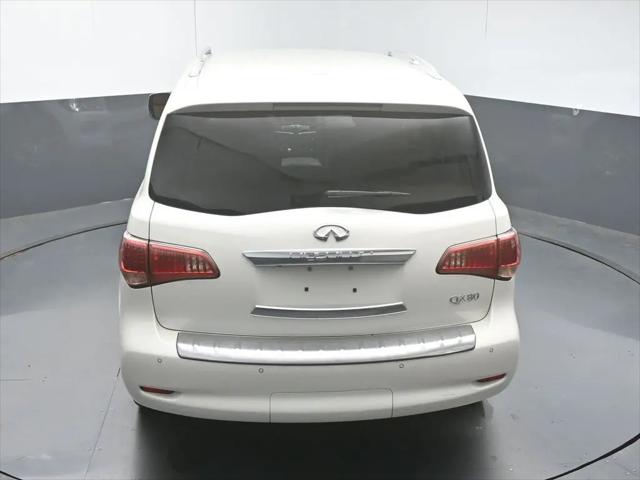 2017 INFINITI QX80 Signature Edition