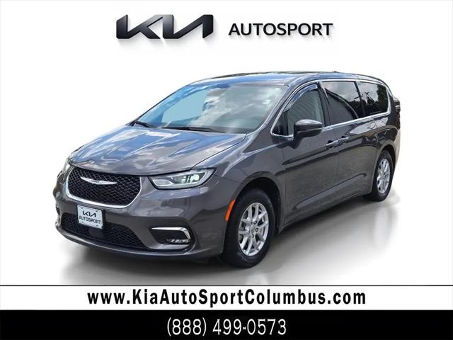 2023 Chrysler Pacifica Touring L for sale in Columbus, GA
