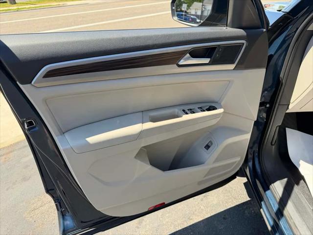 2021 Volkswagen Atlas 3.6L V6 SE w/Technology