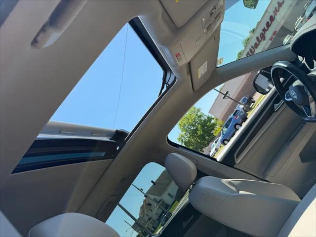 2021 Volkswagen Atlas 3.6L V6 SE w/Technology